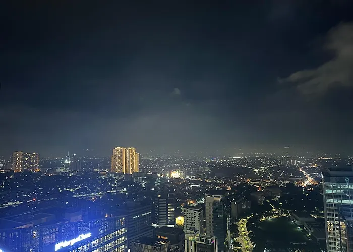 1bedroom Suitesi3beds With Balcony View In Uptown Bgc * Manila